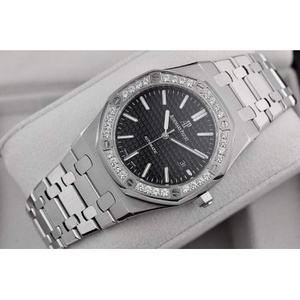 Audemars Piguet Royal Oak series three-hand automatic mechanical men's watch Swiss ETA2824-2 movement stainless steel through the bottom Audemars Piguet Royal Oak series three-hand automatic mechanical men's watch Swiss ETA2824-2 movement stainless steel through the bottom