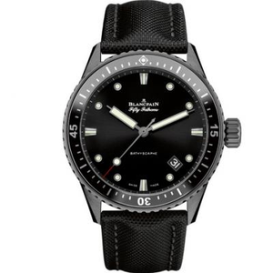 GF Factory Blancpain Fifty Xun Series 5000-0130 Miesten mekaaninen rannekello Uusi 43,6 mm: n miesten kello GF Factory Blancpain Fifty Xun Series 5000-0130 Miesten mekaaninen rannekello Uusi 43,6 mm: n miesten kello