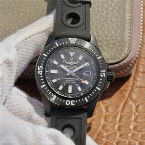 Breitling Super Ocean Fiery esittää viileä titaani seos tapauksessa bitumimainen sotilaallinen sotilaallinen hihna Automaattinen mekaaninen liike Breitling Super Ocean Fiery esittää viileä titaani seos tapauksessa bitumimainen sotilaallinen sotilaallinen hihna Automaattinen mekaaninen liike