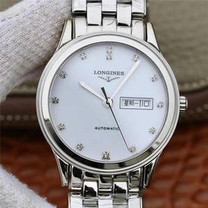 GK Longines sotilaslippusarja Kaksoiskalenteri L4.899.4.12.6. ETA2836-2 -liikkeellä. Ruostumattomasta teräksestä valmistettu miesten kello. GK Longines sotilaslippusarja Kaksoiskalenteri L4.899.4.12.6. ETA2836-2 -liikkeellä. Ruostumattomasta teräksestä valmistettu miesten kello.