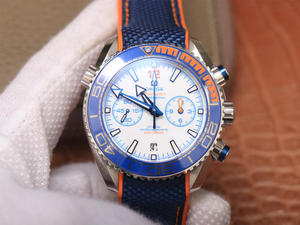 3s Omega Seamaster 41MM on varustettu uusimmalla all-in-one 8900 -liikkeellä, kumihihnalla, joka on paras valinta kesäuintiin 3s Omega Seamaster 41MM on varustettu uusimmalla all-in-one 8900 -liikkeellä, kumihihnalla, joka on paras valinta kesäuintiin