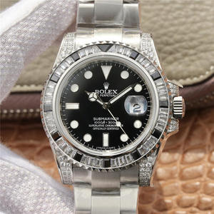 GS Rolex SUB Submariner takana timantti räätälöityjä versio! Se on fuusio ylellisyyttä kimallus ja koskaan haalistua, ja se on paras valinta klassisia suuntauksia! Miesten mekaaninen kello GS Rolex SUB Submariner takana timantti räätälöityjä versio! Se on fuusio ylellisyyttä kimallus ja koskaan haalistua, ja se on paras valinta klassisia suuntauksia! Miesten mekaaninen kello