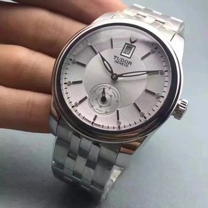 Boutique-Tudor-tudor Jun Jue-sarjan miesten mekaaninen kaksi- ja puoliteräs bändikello Boutique-Tudor-tudor Jun Jue-sarjan miesten mekaaninen kaksi- ja puoliteräs bändikello