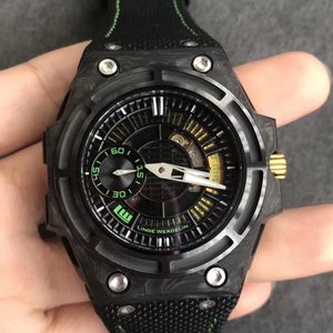 XF Swiss watch manufacturer Linde Werdelin (Lindeweiner) sports watch carbon fiber XF Swiss watch manufacturer Linde Werdelin (Lindeweiner) sports watch carbon fiber