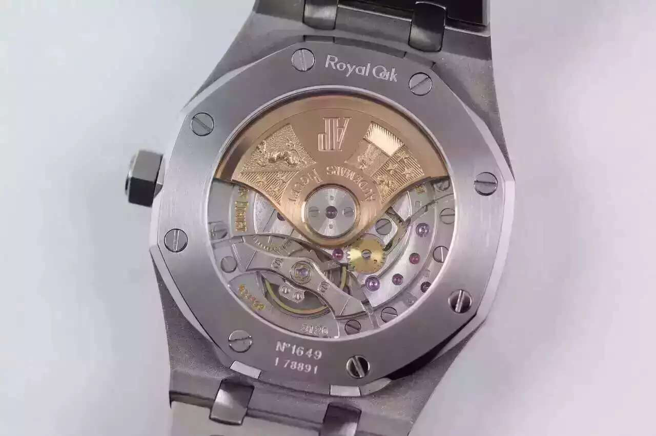 arfactory  Audemars Piguet Audemars Piguet Audemars Piguet Royal Oak Model 15450ST 7.jpg
