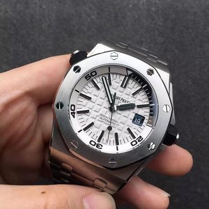 Barr ath-achtaithe múnla crios cruach n-mhonarcha Audemars Piguet Ap Diver Sraith Darach Ríoga Amach ón gCósta Barr ath-achtaithe múnla crios cruach n-mhonarcha Audemars Piguet Ap Diver Sraith Darach Ríoga Amach ón gCósta