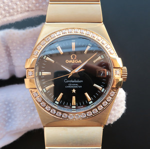 Omega Constellation Series 123.20.35 Stainless Steel Plated 18k Yellow Gold Bracelet Case Black Face Mechanical Men's Watch Omega Constellation Series 123.20.35 Stainless Steel Plated 18k Yellow Gold Bracelet Case Black Face Mechanical Men's Watch