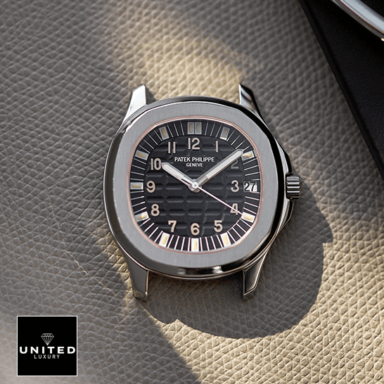 /anwatches_/Patek-Philippe/Patek-Philippe/Patek-Philippe-Aquanaut-5065A-001-8220-Jumbo-8221-4.png