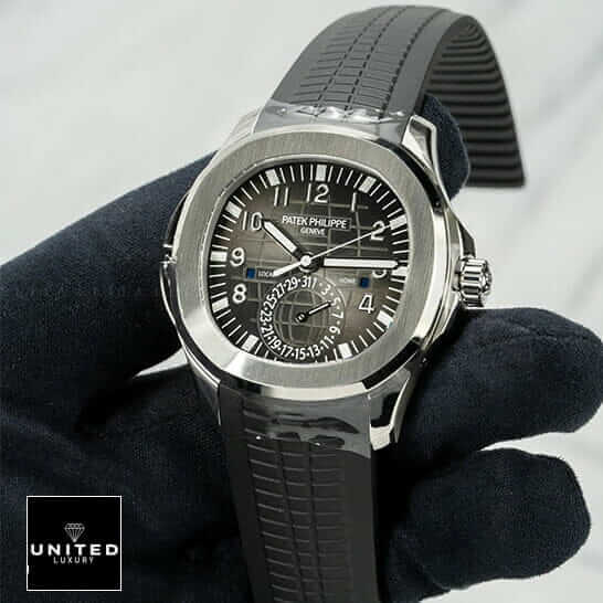 /anwatches_/Patek-Philippe/Patek-Philippe/Patek-Philippe-Aquanaut-Travel-Time-5164A-001-6.jpg