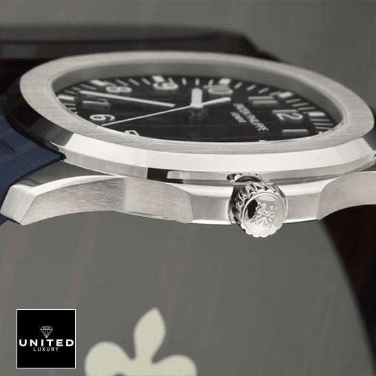/anwatches_/Patek-Philippe/Patek-Philippe/Patek-Philippe-Aquanaut-White-Gold-Blue-Dial-13.png