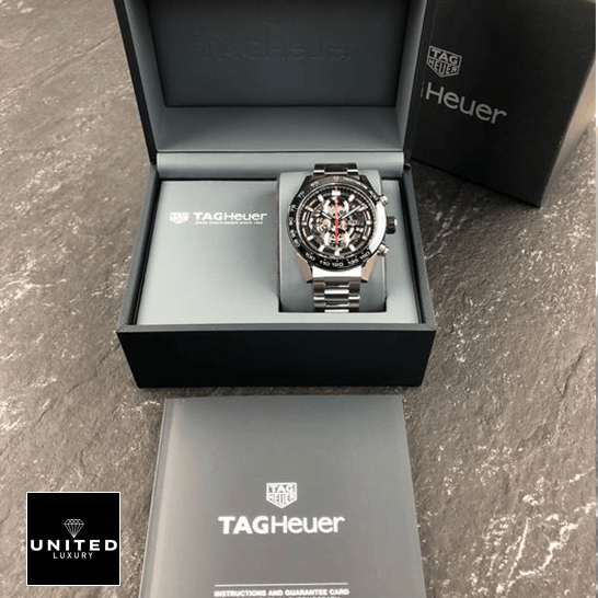 /wp-content/uploads/tag_heuer-carrera-calibre_heuer_01_automatic_chronograph_CAR2A1W_box.png